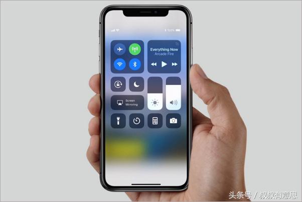 從iPhone X到華為Mate 10，全面屏手機(jī)值得買嗎？